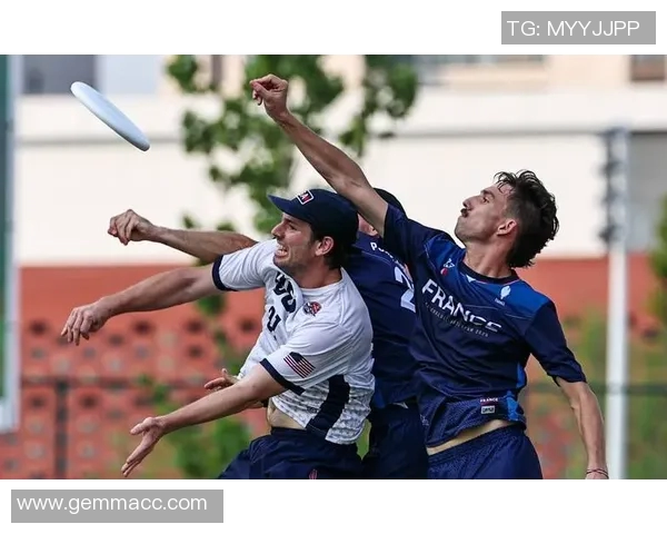 深入分析成都飞盘队包夹战术的优势与应用策略