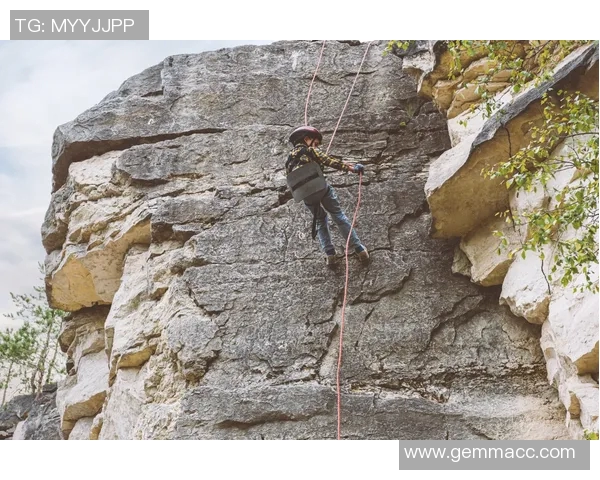 深圳极限运动队的奋斗与荣耀：探索极限运动联赛的精彩瞬间